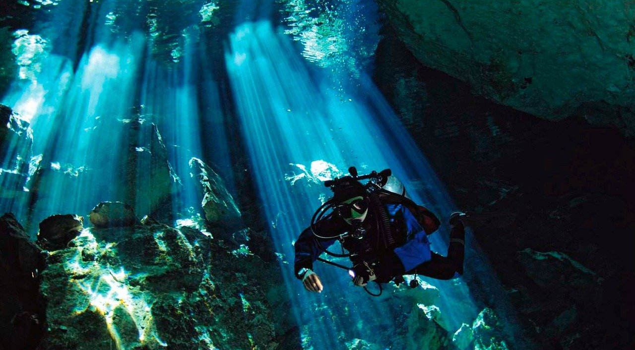 cenote, diving, yucatan